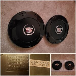 Cadillac Escalade 22 Inch Wheel Center Lug Covers OEM 9598677